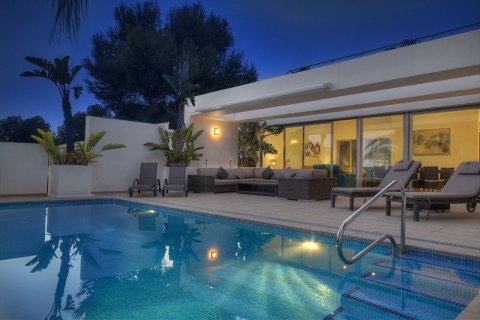 Villa till salu Javea, Alicante, Spanien 4 sovrum,  Nr. 44190 - foto 3