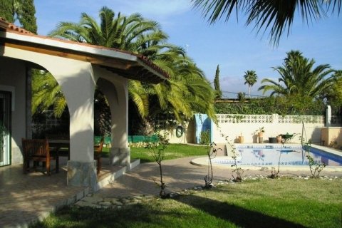 Villa till salu i La Nucia, Alicante, Spanien 3 sovrum, 146 kvm. Nr. 45491 - foto 6