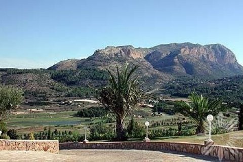 Villa till salu i Denia, Alicante, Spanien 8 sovrum, 462 kvm. Nr. 41397 - foto 8