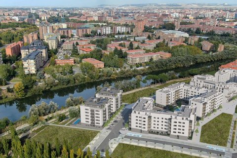 Berganza i Valladolid, Spanien Nr. 41076 - foto 8