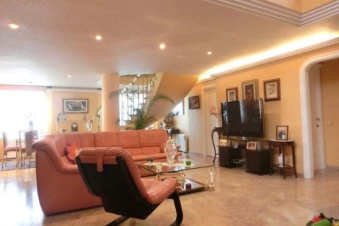 Villa till salu Alicante, Spanien 8 sovrum, 520 kvm. Nr. 45701 - foto 6