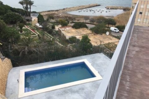 Villa till salu i El Campello, Alicante, Spanien 4 sovrum, 260 kvm. Nr. 44587 - foto 5