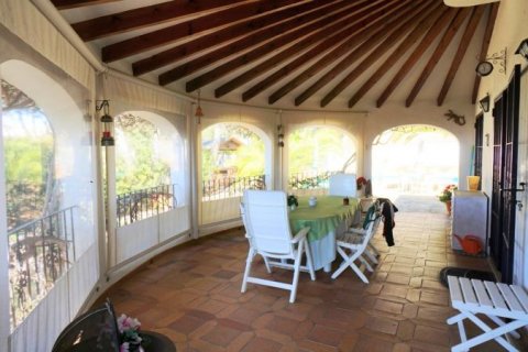 Villa till salu Benissa, Alicante, Spanien 3 sovrum, 162 kvm. Nr. 42163 - foto 5