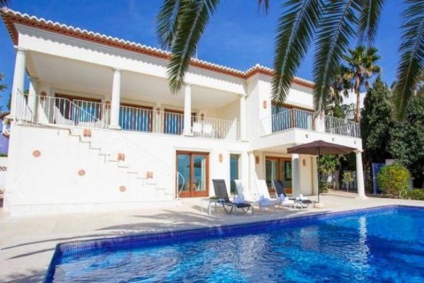 Villa till salu i Benissa, Alicante, Spanien 4 sovrum, 359 kvm. Nr. 45283 - foto 8