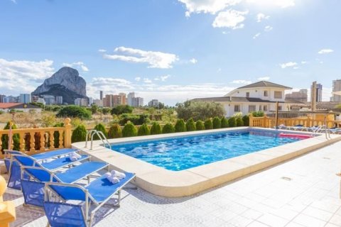 Villa till salu i Calpe, Alicante, Spanien 8 sovrum, 600 kvm. Nr. 45025 - foto 2