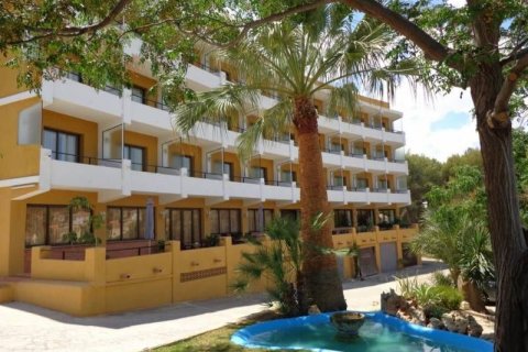 Hotell till salu i Moraira, Alicante, Spanien 39 sovrum, 2455 kvm. Nr. 46692 - foto 2