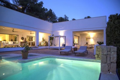 Villa till salu i Altea, Alicante, Spanien 6 sovrum, 680 kvm. Nr. 43778 - foto 5