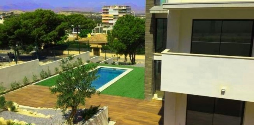 Villa i Alicante, Spanien 5 sovrum, 482 kvm. Nr. 42781
