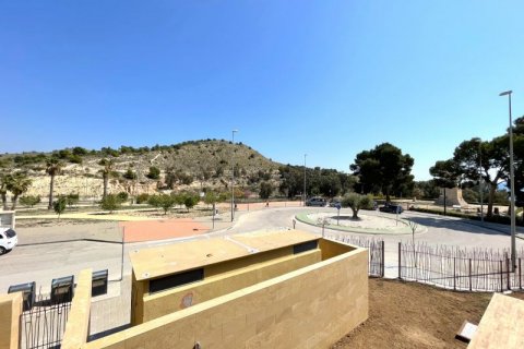 Radhus till salu i Villajoyosa, Alicante, Spanien 2 sovrum, 134 kvm. Nr. 42977 - foto 7