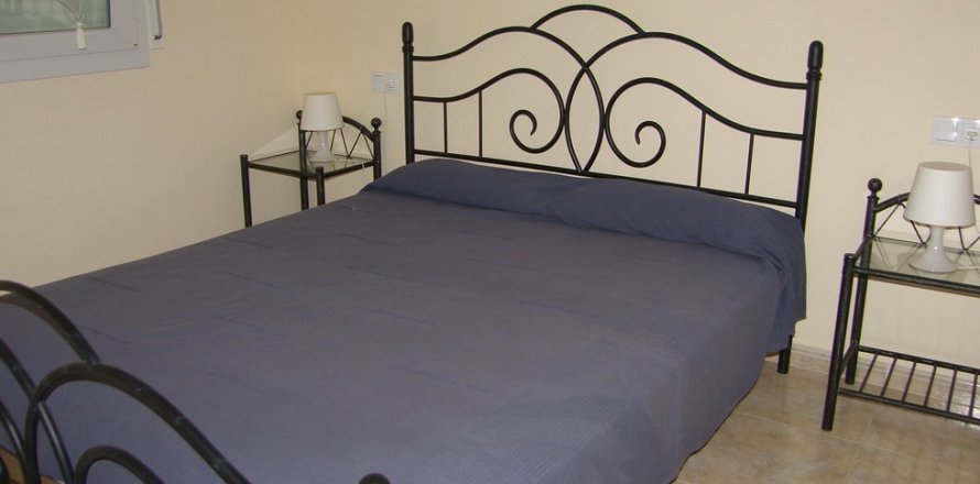 Villa i Roses, Girona, Spanien 5 sovrum, 180 kvm. Nr. 41438