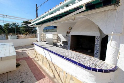 Villa till salu i La Nucia, Alicante, Spanien 3 sovrum, 150 kvm. Nr. 45697 - foto 5