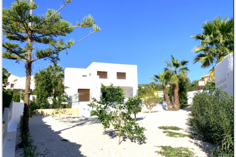 Villa till salu i Benissa, Alicante, Spanien 3 sovrum, 207 kvm. Nr. 42859 - foto 3