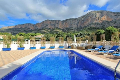 Villa till salu Javea, Alicante, Spanien 3 sovrum, 197 kvm. Nr. 44083 - foto 2