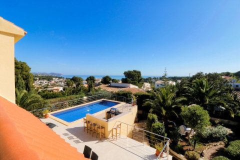 Villa till salu i Benissa, Alicante, Spanien 4 sovrum, 210 kvm. Nr. 42720 - foto 4