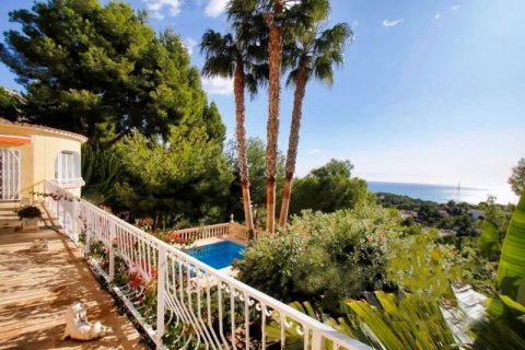 Villa till salu i Altea, Alicante, Spanien 4 sovrum, 269 kvm. Nr. 42987 - foto 4