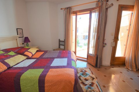Radhus till salu Cabo Roig, Alicante, Spanien 3 sovrum, 101 kvm. Nr. 47994 - foto 8