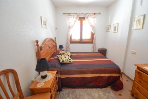 Radhus till salu Cabo Roig, Alicante, Spanien 3 sovrum, 101 kvm. Nr. 47994 - foto 9