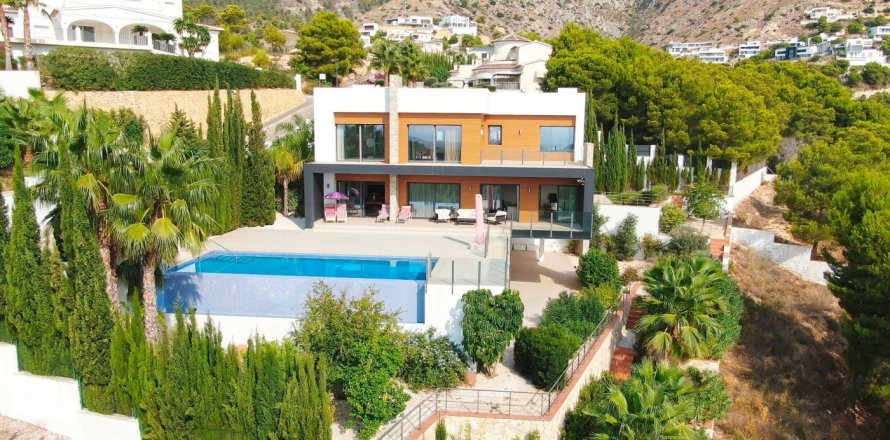 Villa Altea La Vella, Alicante, Spanien 6 sovrum, 1389 kvm. Nr. 50722