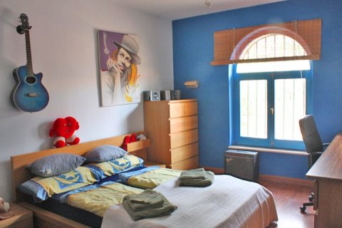 Villa till salu i La Nucia, Alicante, Spanien 6 sovrum, 450 kvm. Nr. 50310 - foto 17