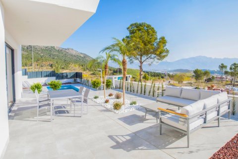 Villa till salu Polop, Alicante, Spanien 4 sovrum, 300 kvm. Nr. 50756 - foto 1
