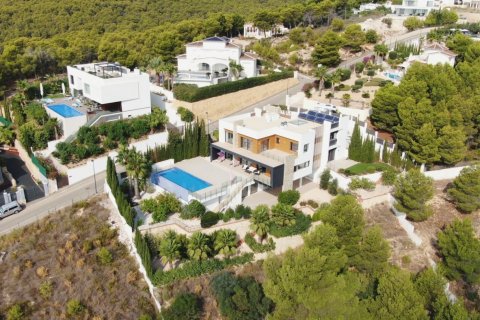 Villa till salu Altea La Vella, Alicante, Spanien 6 sovrum, 1389 kvm. Nr. 50722 - foto 3