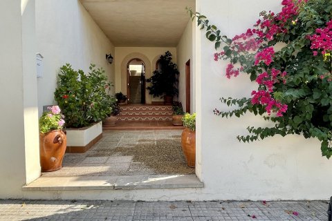 Villa till salu i Mancor De La Vall, Mallorca, Spanien 4 sovrum, 309 kvm. Nr. 51115 - foto 20