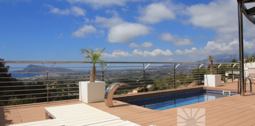 Villa i Altea, Alicante, Spanien 3 sovrum, 295 kvm. Nr. 49992