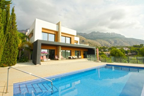 Villa till salu Altea La Vella, Alicante, Spanien 6 sovrum, 1389 kvm. Nr. 50722 - foto 4