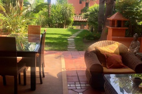 Hus till salu Marbella, Malaga, Spanien 5 sovrum, 292 kvm. Nr. 50106 - foto 1