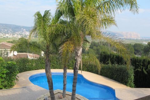 Villa till salu i Javea, Alicante, Spanien 3 sovrum, 350 kvm. Nr. 50201 - foto 1