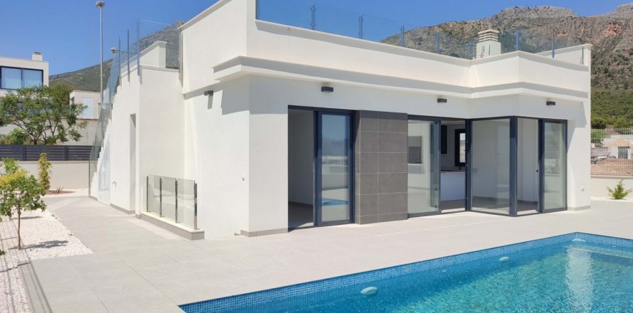 Villa i Polop, Alicante, Spanien 4 sovrum, 300 kvm. Nr. 50753