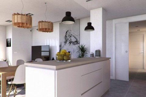 Radhus till salu La Marina, Alicante, Spanien 3 sovrum, 360 kvm. Nr. 50770 - foto 7
