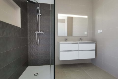 Villa till salu Polop, Alicante, Spanien 4 sovrum, 300 kvm. Nr. 50753 - foto 16
