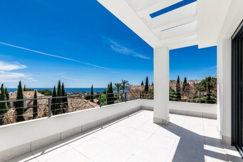 Villa till salu i Benahavis, Malaga, Spanien 5 sovrum, 520 kvm. Nr. 53478 - foto 2