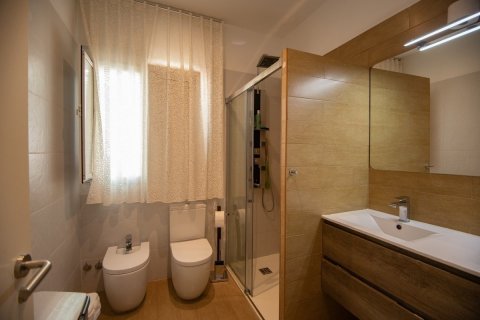 Villa till salu Salou, Tarragona, Spanien 2 sovrum, 105 kvm. Nr. 53615 - foto 28