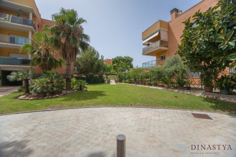 Tvåvåningslägenhet till salu Cap Salou, Tarragona, Spanien 2 sovrum, 90 kvm. Nr. 53649 - foto 25