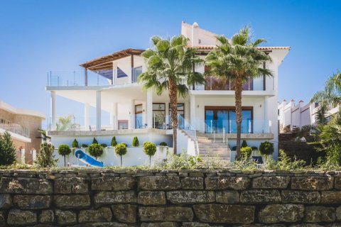 Villa till salu i Benahavis, Malaga, Spanien 5 sovrum, 555 kvm. Nr. 53412 - foto 2