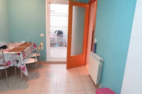 Radhus till salu Salou, Tarragona, Spanien 3 sovrum, 267 kvm. Nr. 53626 - foto 14