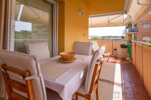 Tvåvåningslägenhet till salu Cap Salou, Tarragona, Spanien 2 sovrum, 90 kvm. Nr. 53649 - foto 22