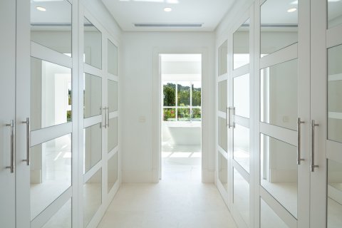 Villa till salu Nueva Andalucia, Malaga, Spanien 5 sovrum, 373 kvm. Nr. 53554 - foto 13