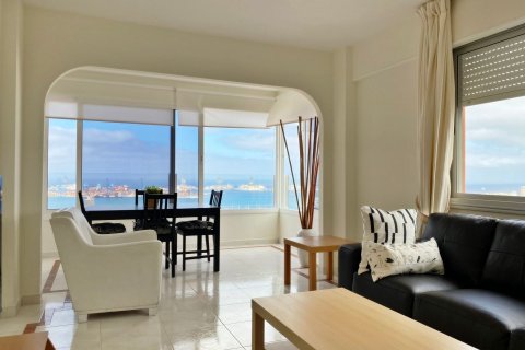 Lägenhet till salu Las Palmas De Gran Canaria, Gran Canaria, Spanien 2 sovrum, 72 kvm. Nr. 55194 - foto 23