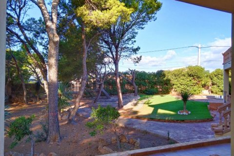Villa till salu i Nova Santa Ponsa, Mallorca, Spanien 5 sovrum, 423 kvm. Nr. 53651 - foto 3