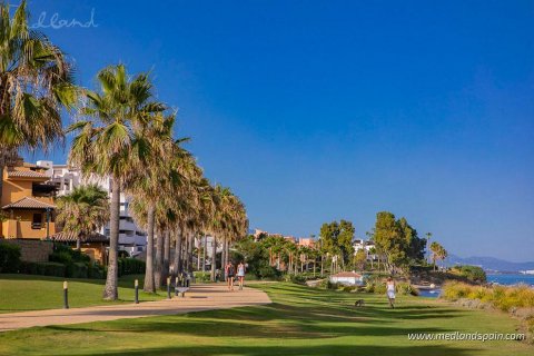 Lägenhet till salu i Estepona, Malaga, Spanien 2 sovrum, 69 kvm. Nr. 54191 - foto 11