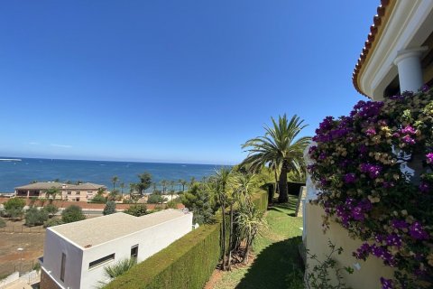 Villa till salu i Denia, Alicante, Spanien 4 sovrum, 600 kvm. Nr. 53915 - foto 16