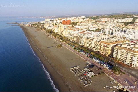 Lägenhet till salu i Estepona, Malaga, Spanien 2 sovrum, 69 kvm. Nr. 54191 - foto 12