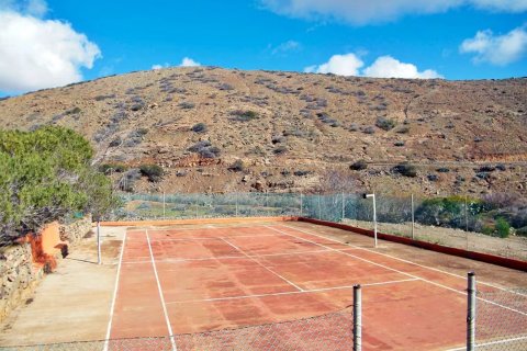 Finca till salu i Betancuria, Fuerteventura, Spanien 16 sovrum, 2000 kvm. Nr. 55177 - foto 21