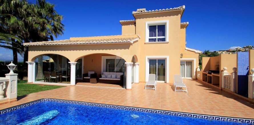 Villa i Benitachell, Alicante, Spanien 3 sovrum, 138 kvm. Nr. 54451