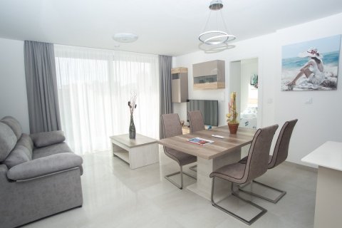 Lägenhet till salu i Cala De Finestrat, Alicante, Spanien 1 sovrum, 82 kvm. Nr. 56151 - foto 2