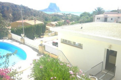 Villa till salu i Calpe, Alicante, Spanien 4 sovrum, 256 kvm. Nr. 58359 - foto 10