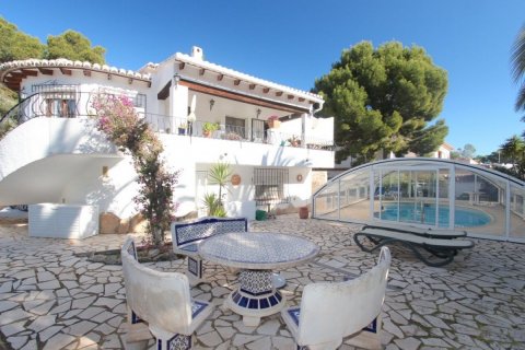 Villa till salu i Moraira, Alicante, Spanien 4 sovrum, 841 kvm. Nr. 58299 - foto 1